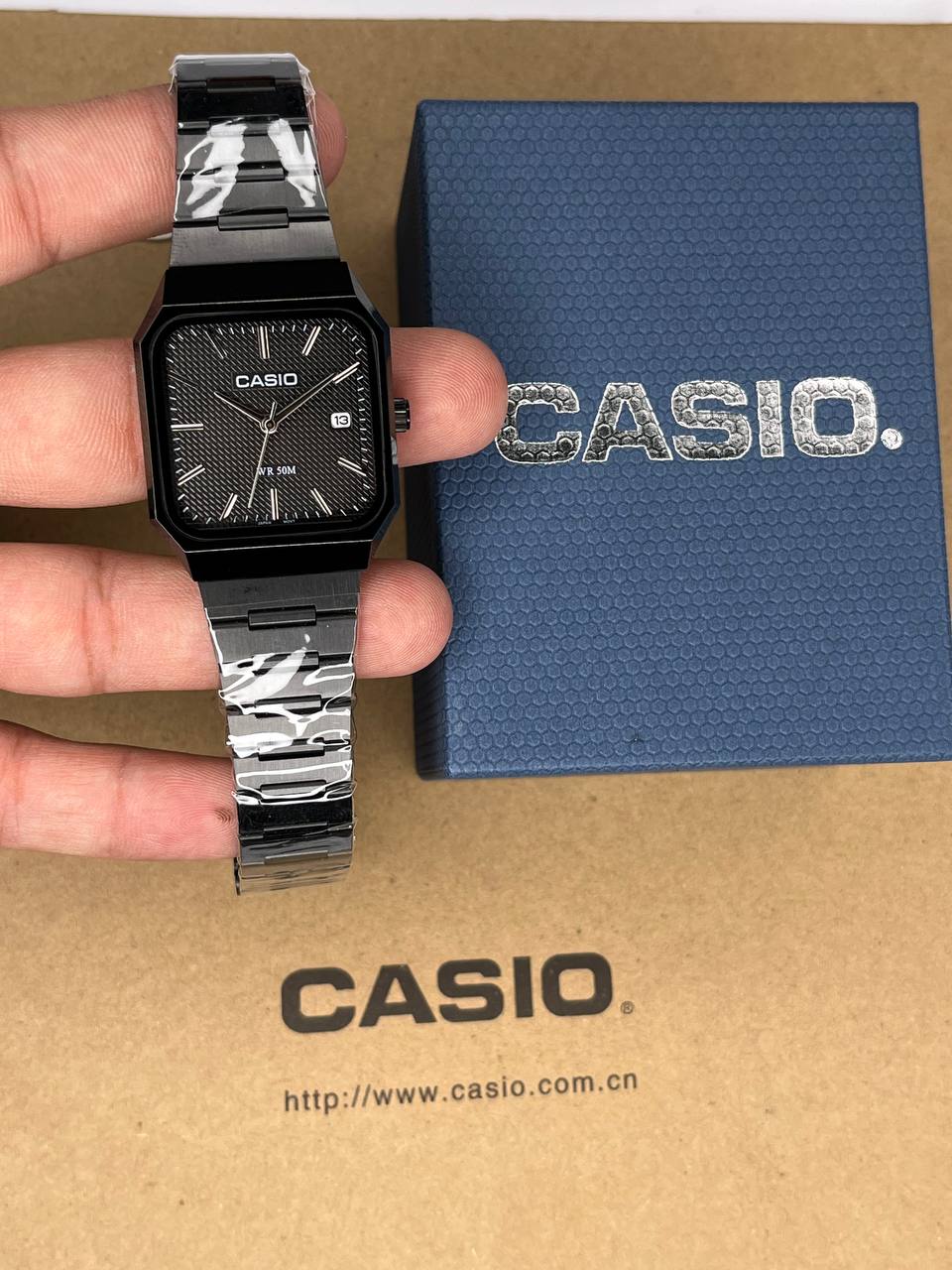 ساعت کاسیو مردانه مشکی صفحه مشکی Casio AMW-B185